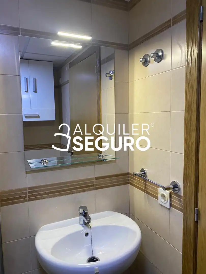 Piso de alquiler en Nuestra Señora Fatima, Beniaján