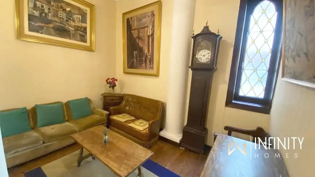 Sala d'estar de Pis de lloguer en Bilbao  amb Balcó