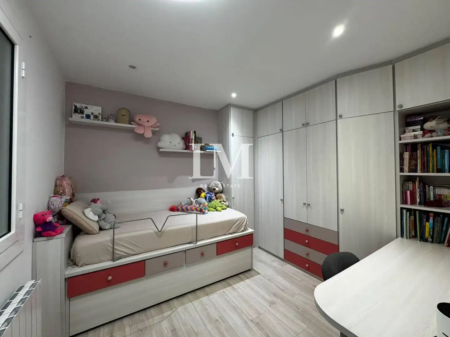 Dormitori de Apartament en venda en Gràcia