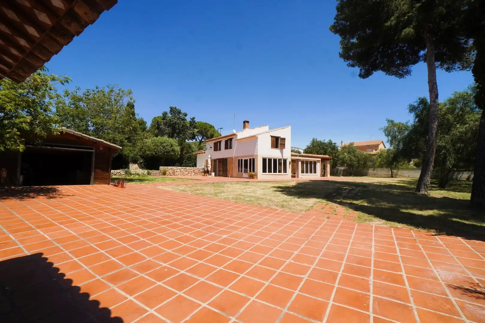 Jardí de Finca rústica en venda en El Vendrell amb Aire condicionat, Jardí privat i Piscina