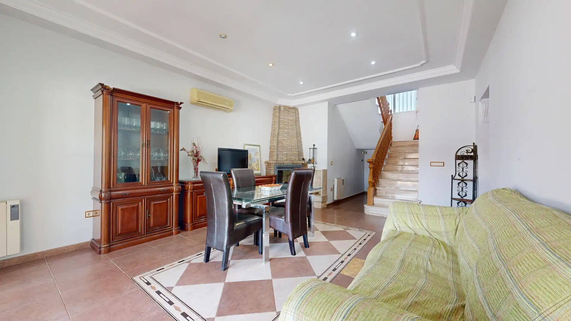 Sala de estar de Casa o chalet en venta en Montserrat con Aire acondicionado, Calefacción y Terraza