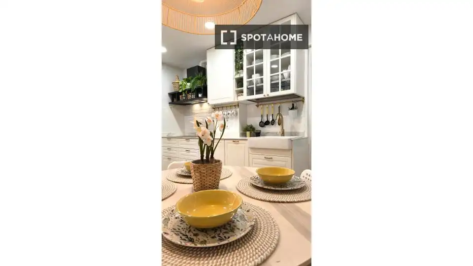 Kitchen of Flat for share in  Pamplona / Iruña  with Air Conditioner, Heating and Terrace