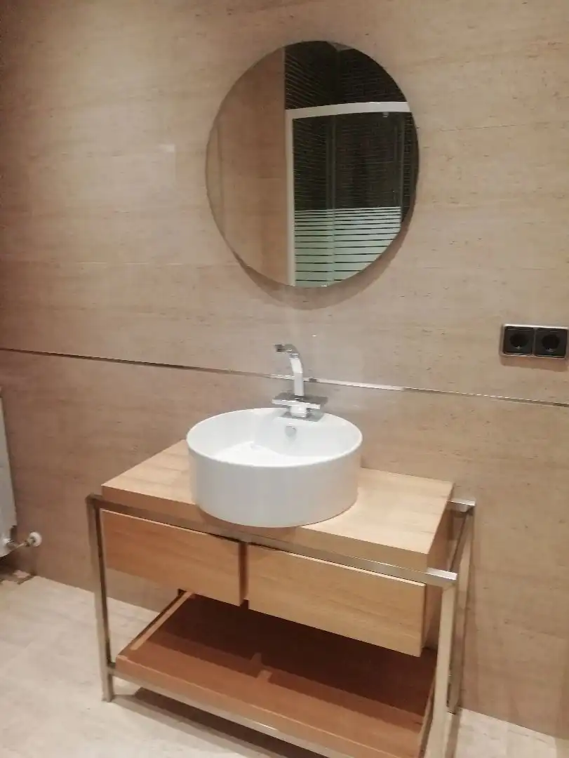 Bany de Apartament de lloguer en Salamanca amb Calefacció, Parquet i Moblat