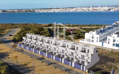 Casa adosada en venda a Ayamonte