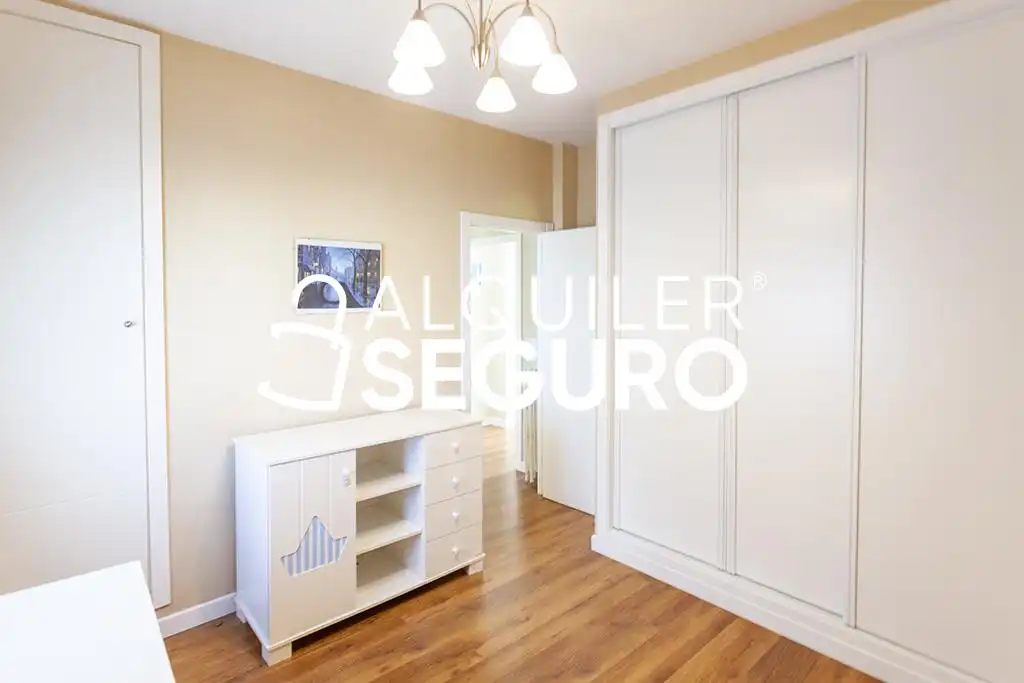 Flat with lift to rent in de Agustin de Foxá, imagen 16