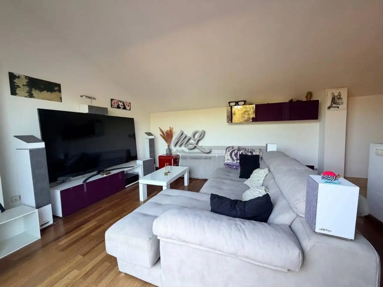 Sala de estar de Casa adosada en venta en Santa Cruz del Retamar con Aire acondicionado, Calefacción y Jardín privado