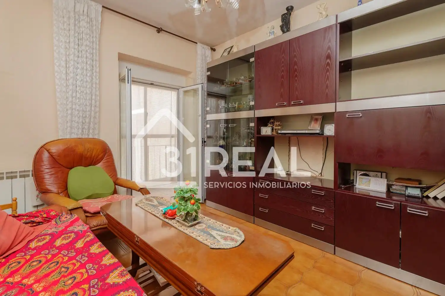 Habitación de Piso en venta en Madrid con Calefacción y Terraza
