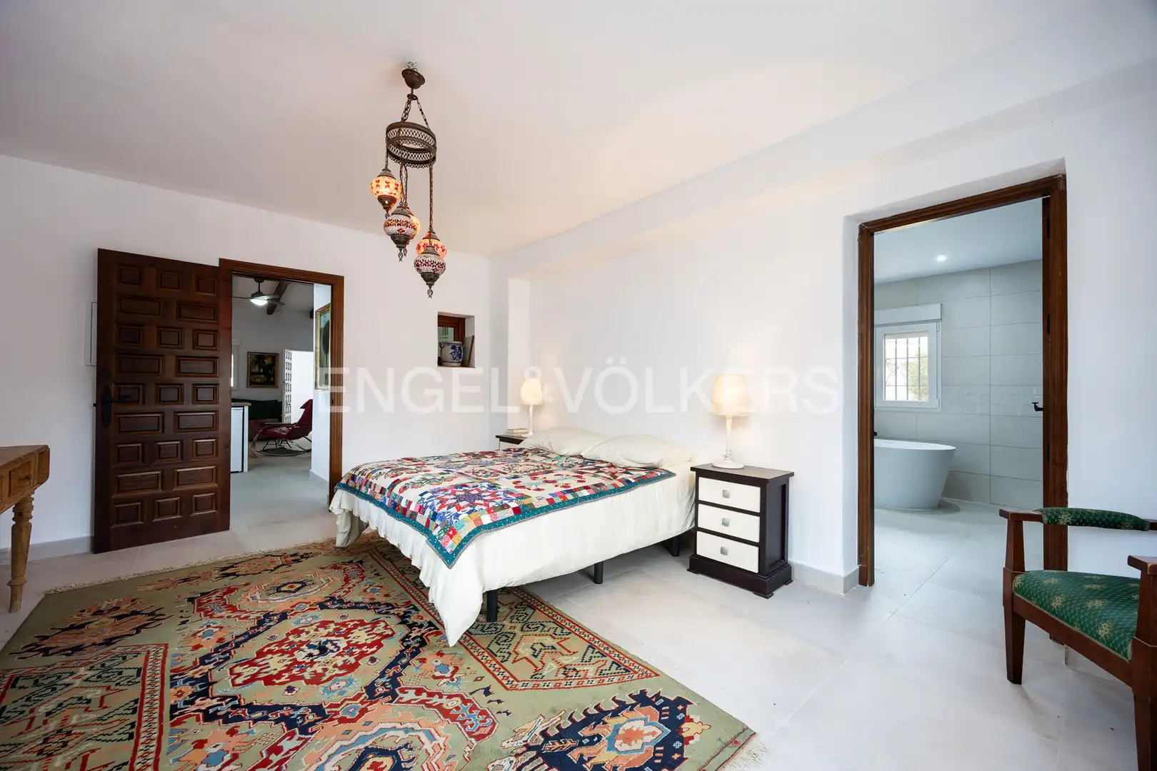 Bedroom of Houses for sale in Chiclana de la Frontera  with Air Conditioner, Heating and Private garden