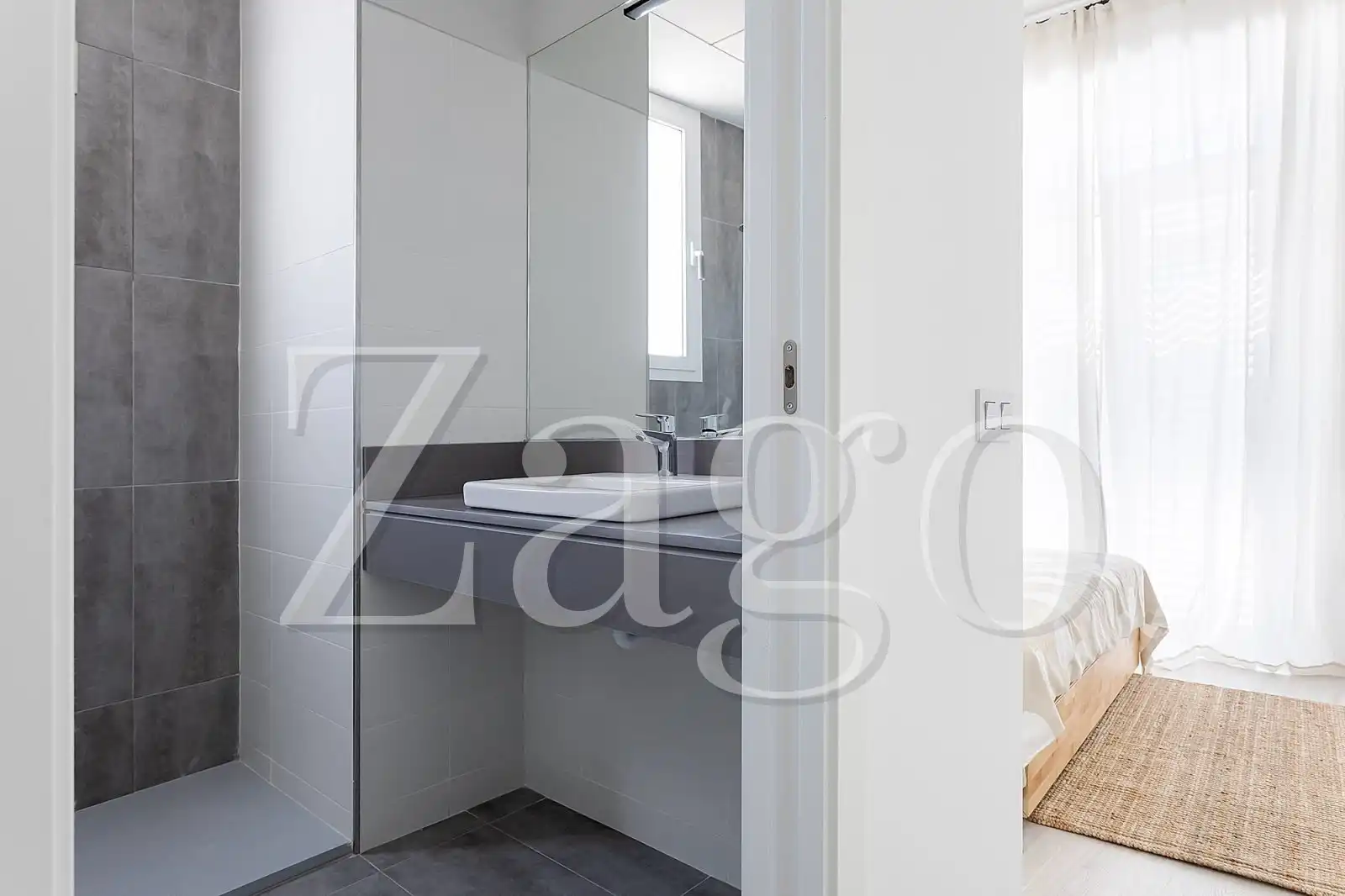 Bathroom of Apartments for sale in Puerto Vera