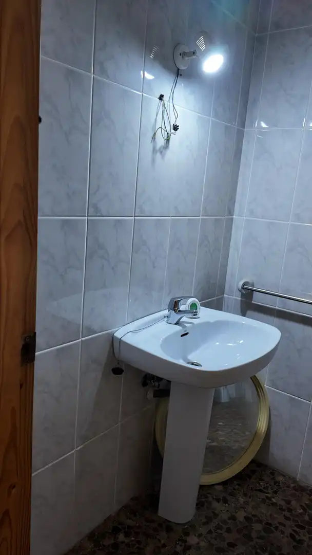 Bathroom of Flat for sale in Oliva
