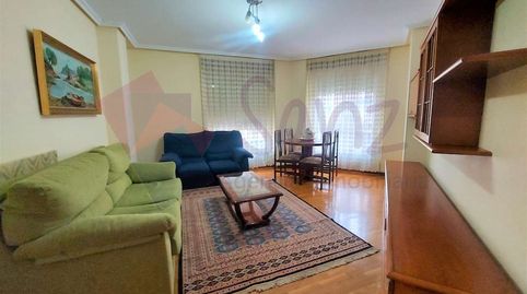 Foto 3 de Apartament de lloguer a Calle Huesca, Jesuitas, Logroño