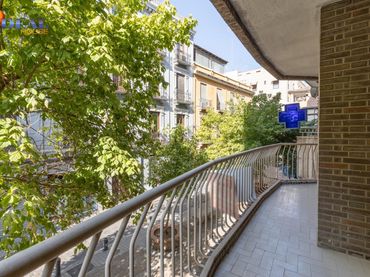 Pis amb balcó en venda a Ronda