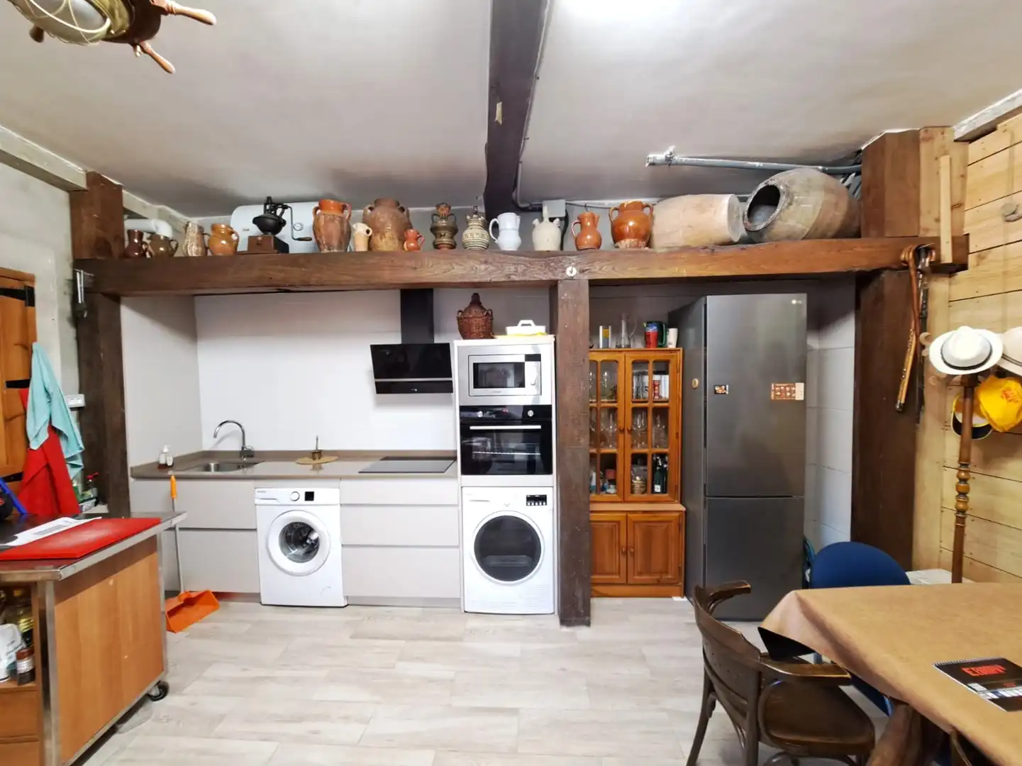 Cocina de Finca rústica en venta en Ollauri con Calefacción y Amueblado