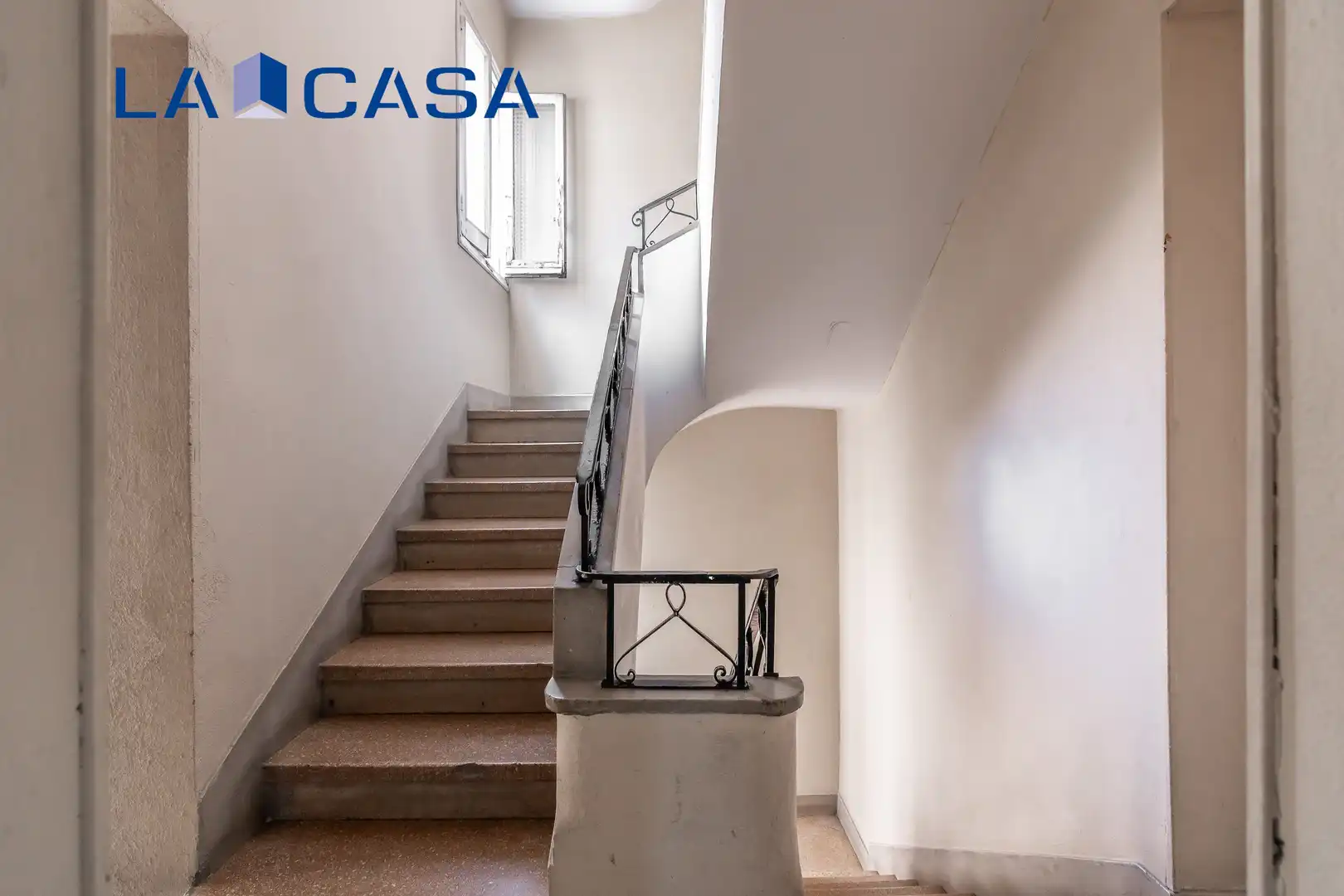Vista exterior de Piso en venta en Madrid con Calefacción, Terraza y Trastero