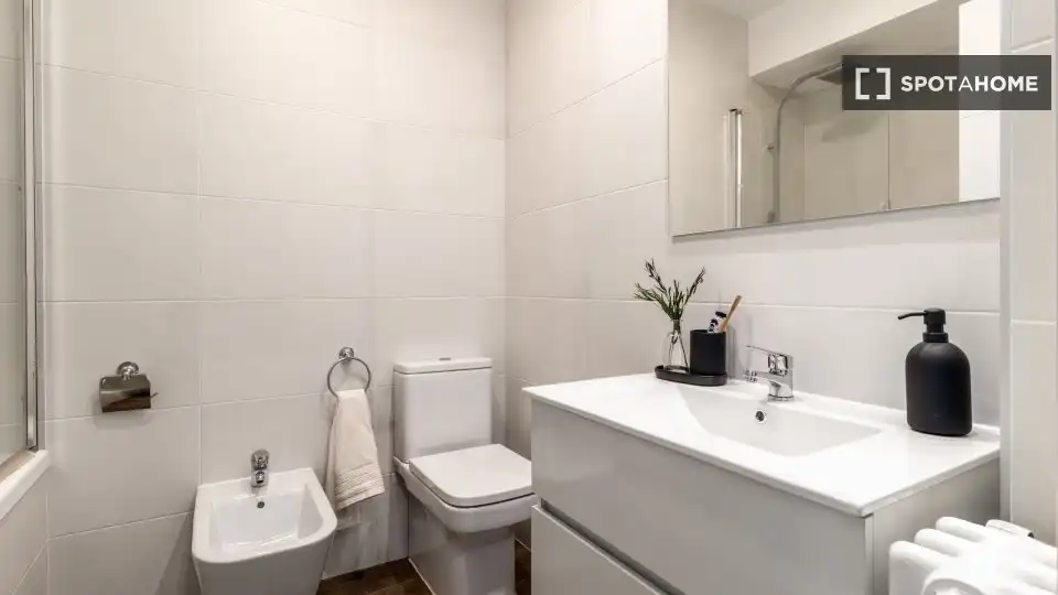 Habitació a Madrid, Madrid