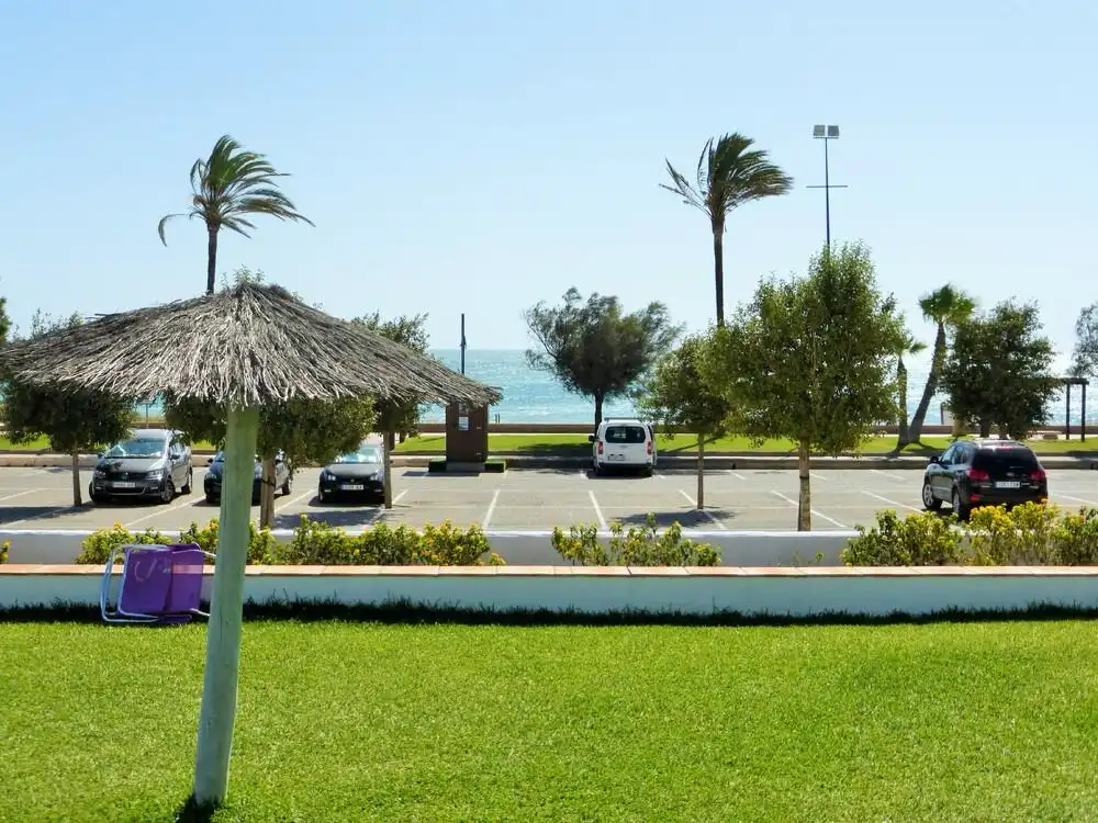 Chalet con terraza en venta en Carretera de la Barrosa, imagen 5