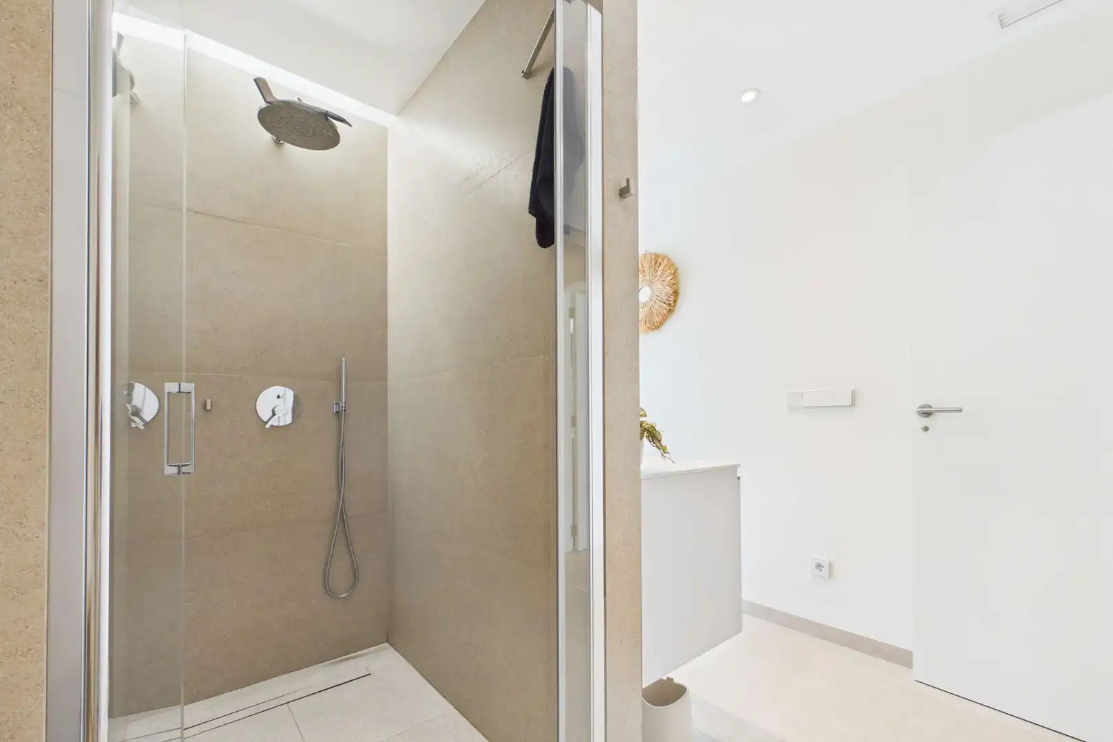 Badezimmer von Einfamilien-Reihenhaus zum Verkauf in Capdepera mit Klimaanlage, Terrasse und Möbliert