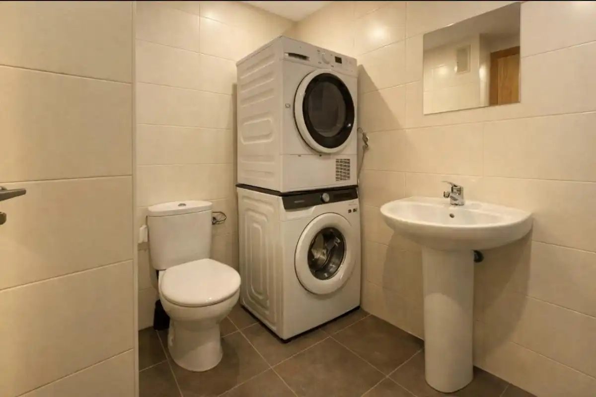 Bathroom of Flat for sale in Vinaròs  with Air Conditioner, Heating and Terrace