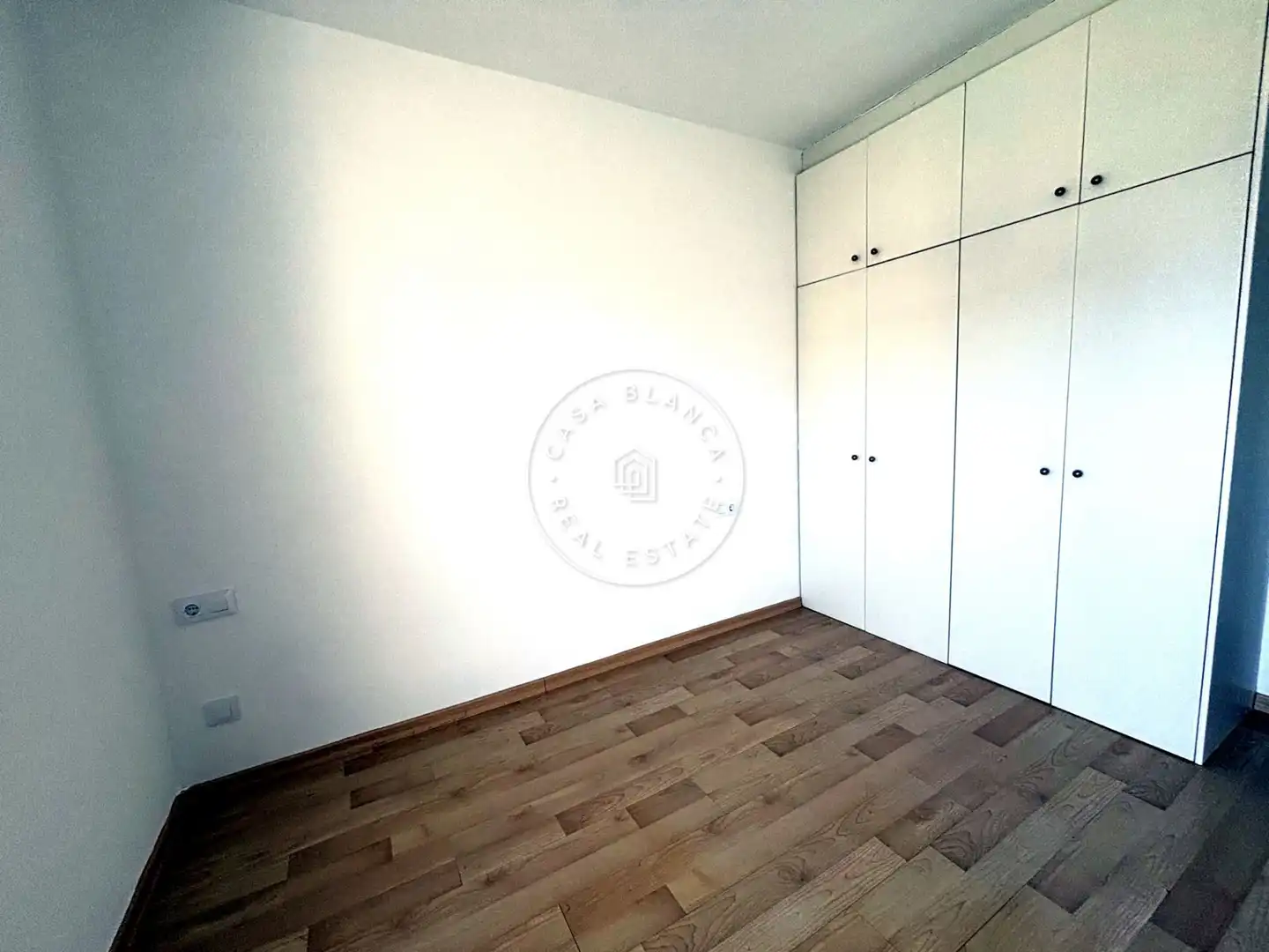 Schlafzimmer von Dachboden zum Verkauf in Lloret de Mar mit Klimaanlage, Abstellraum und Gemeinschaftspool