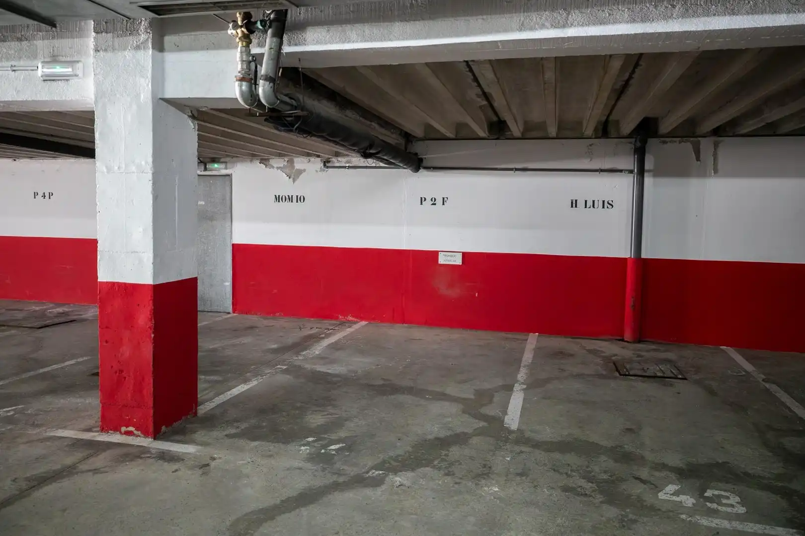Parkplatz von Wohnung zum Verkauf in Aisa mit Heizung, Terrasse und Abstellraum