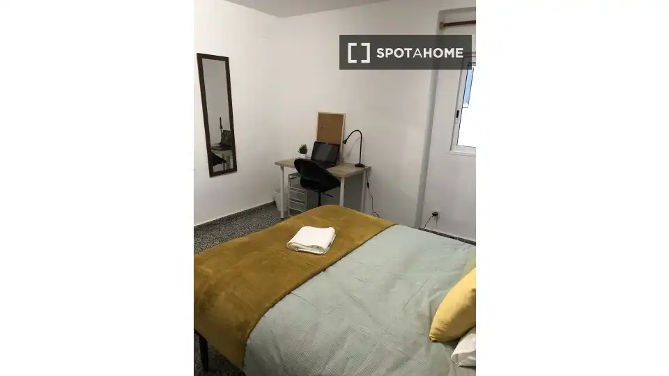 Room in Zona Concordia