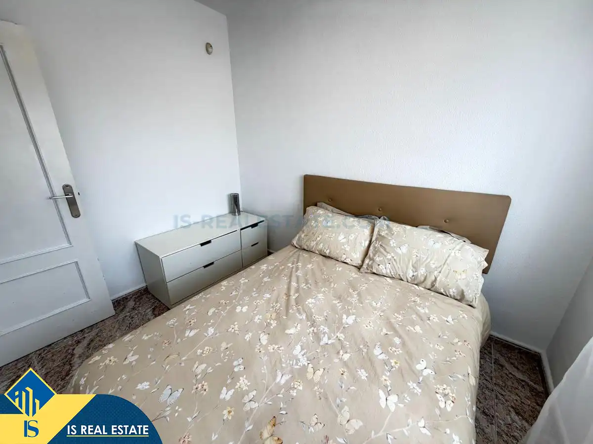 Dormitori de Casa o xalet en venda en Orihuela amb Calefacció, Moblat i Forn