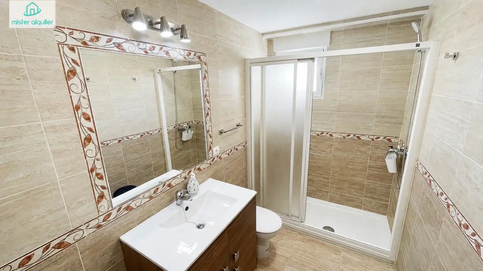 Bathroom of Apartments for rent in El Campello  with Air Conditioner, Heating and Furnished
