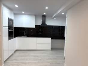 Kitchen of Flat to rent in Gijón   with Heating, Parquet flooring and Washing machine