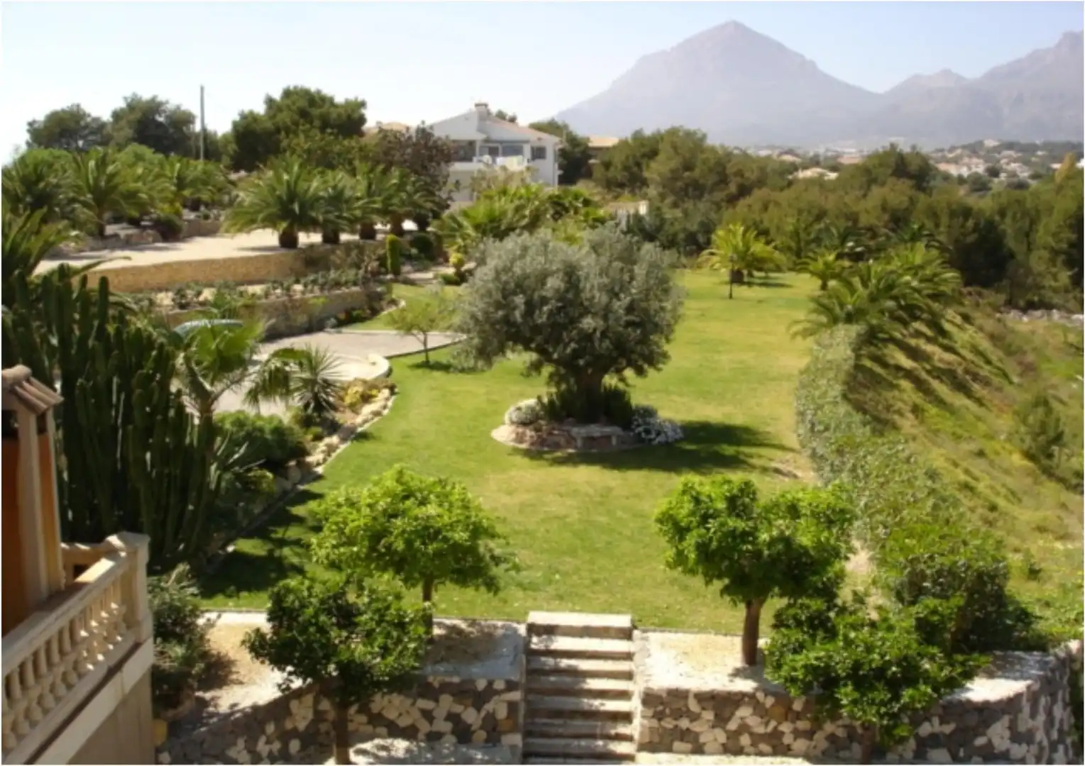Chalet con terraza en venta en Carrer DISEMINADOS, imagen 3