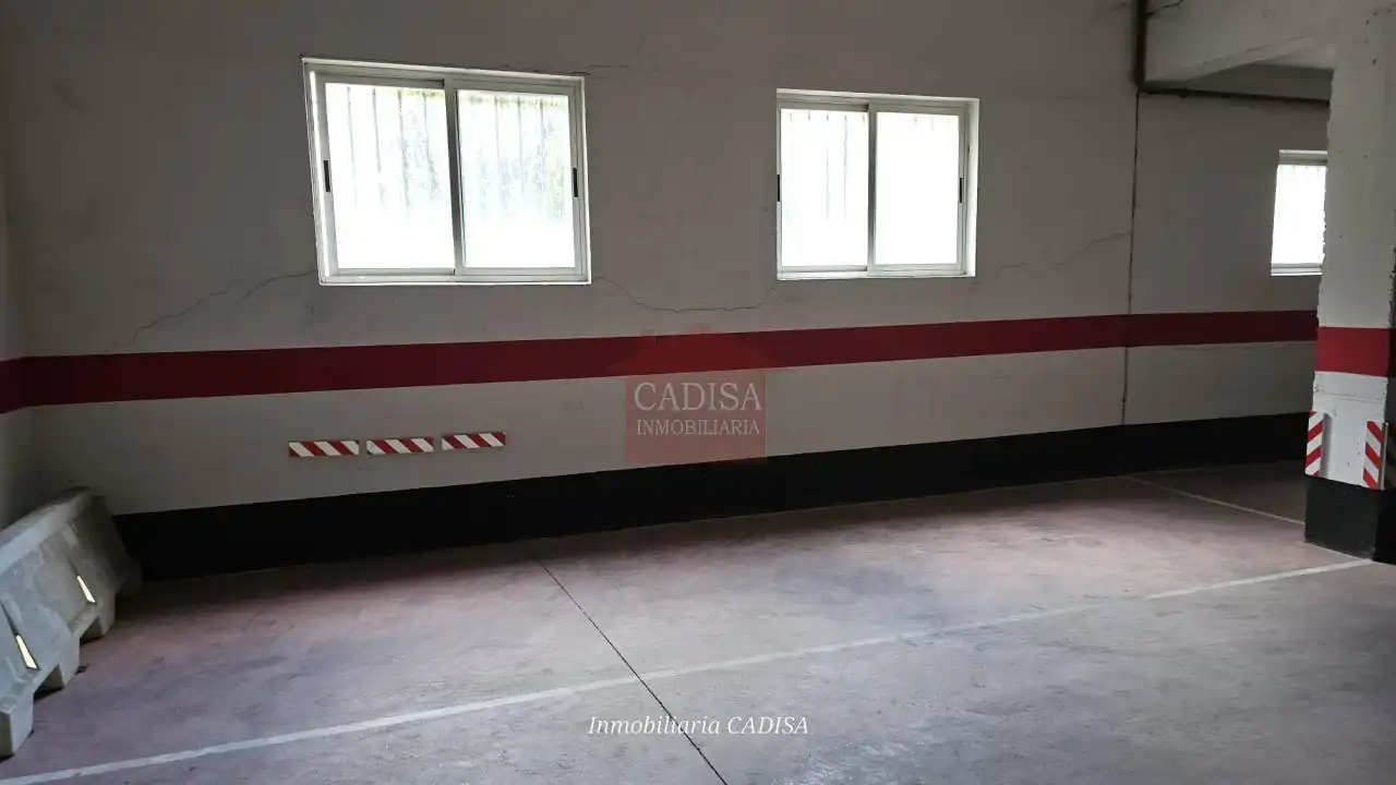 Garage for rent in Salamanca