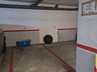 Individual for sale in Piera