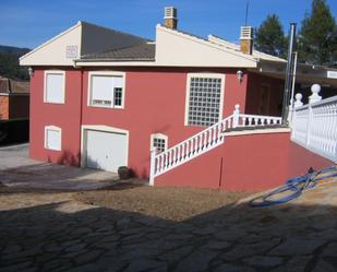 Vista exterior de Casa o xalet en venda en Tales amb Aire condicionat, Terrassa i Piscina