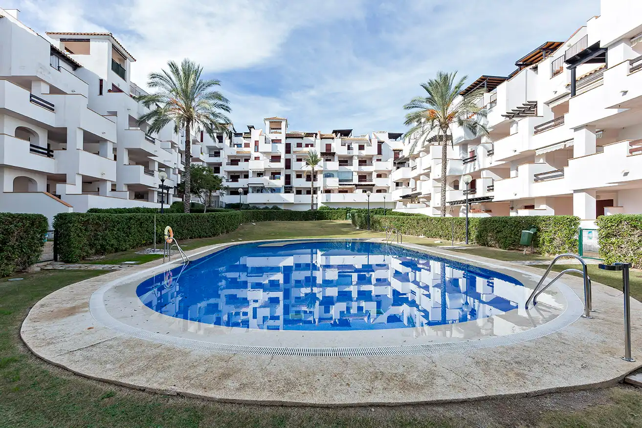 Garden of Ground floor for sale in Vera  with Air Conditioner, Terrace and Storage room