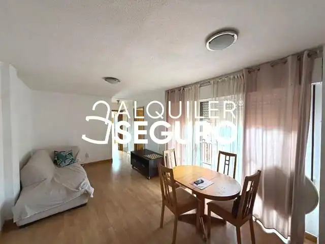 Appartement avec ascenseur à louer à Rioja