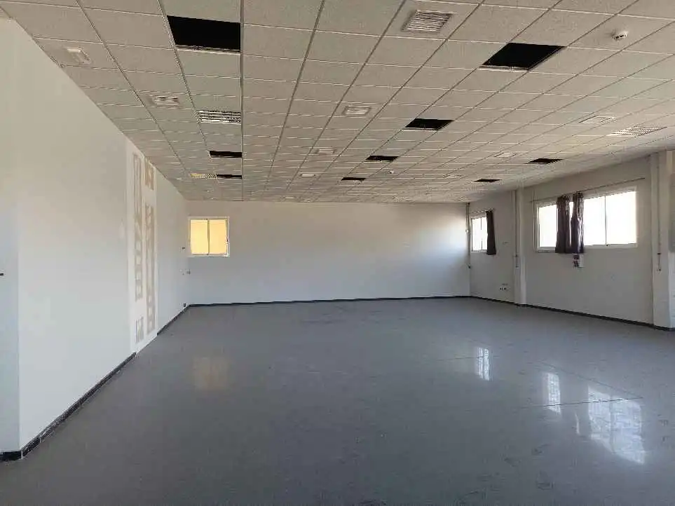 Nave industrial en venta en Córdoba con Alarma