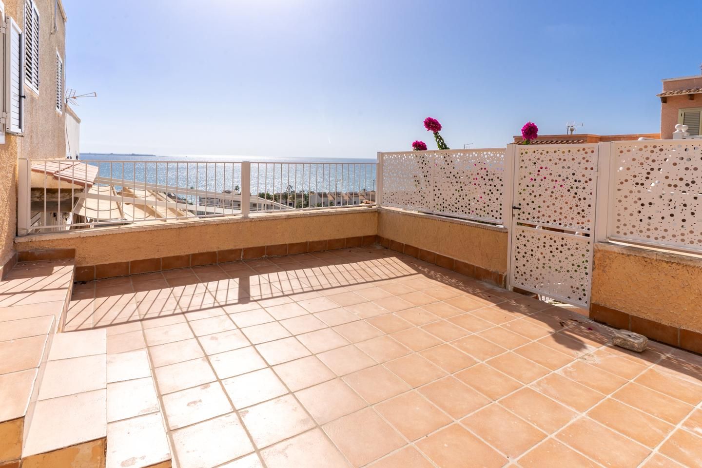 Piso en venta en Bolonia, Calas Santa Pola Este