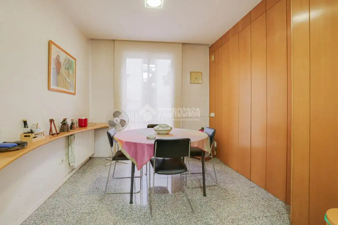 Casa aparellada amb terrassa en venda a Centre - Can Nadal, imagen 18