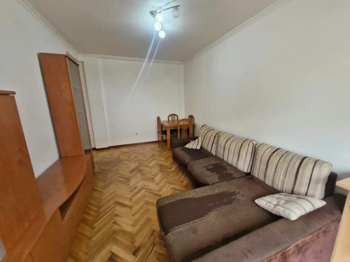 Sala d'estar de Apartament en venda en Barbadás amb Calefacció, Parquet i Moblat