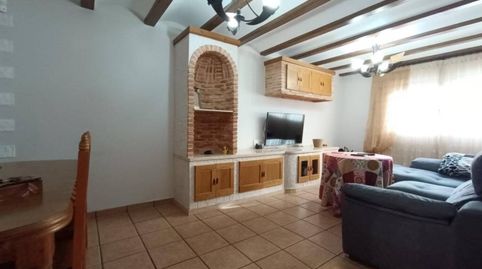 Foto 3 de Casa adosada en venta en Petrer, Alicante