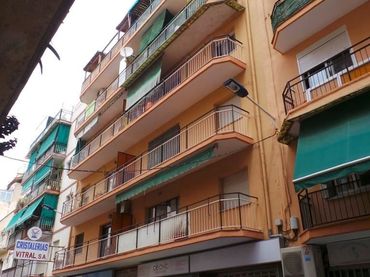 Pis amb balcó en venda a Carrer Apolo XI 8