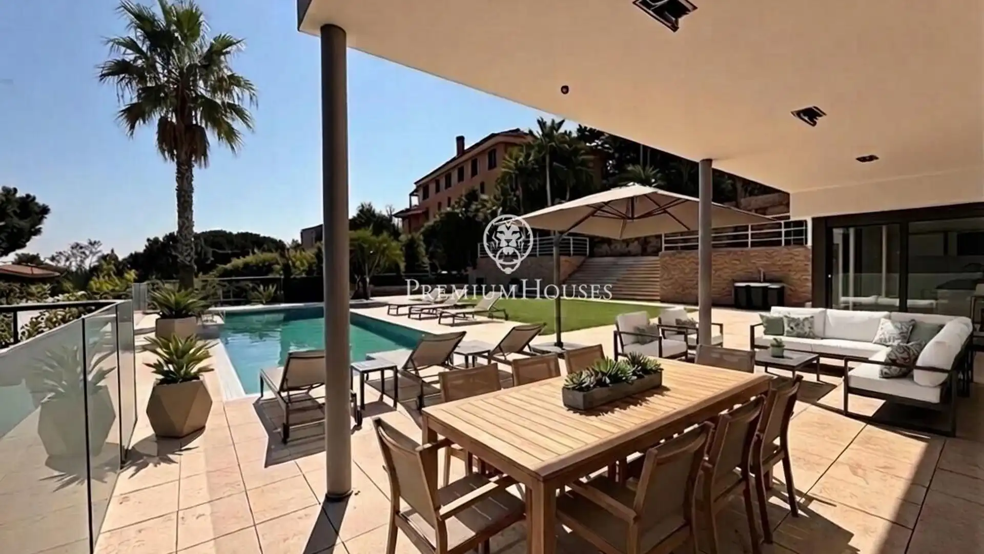 Terrassa de Casa o xalet en venda en Sant Andreu de Llavaneres amb Calefacció, Jardí privat i Parquet