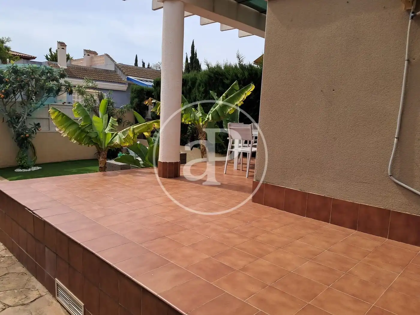 Terrassa de Pis de lloguer en Santa Pola amb Aire condicionat, Calefacció i Jardí privat