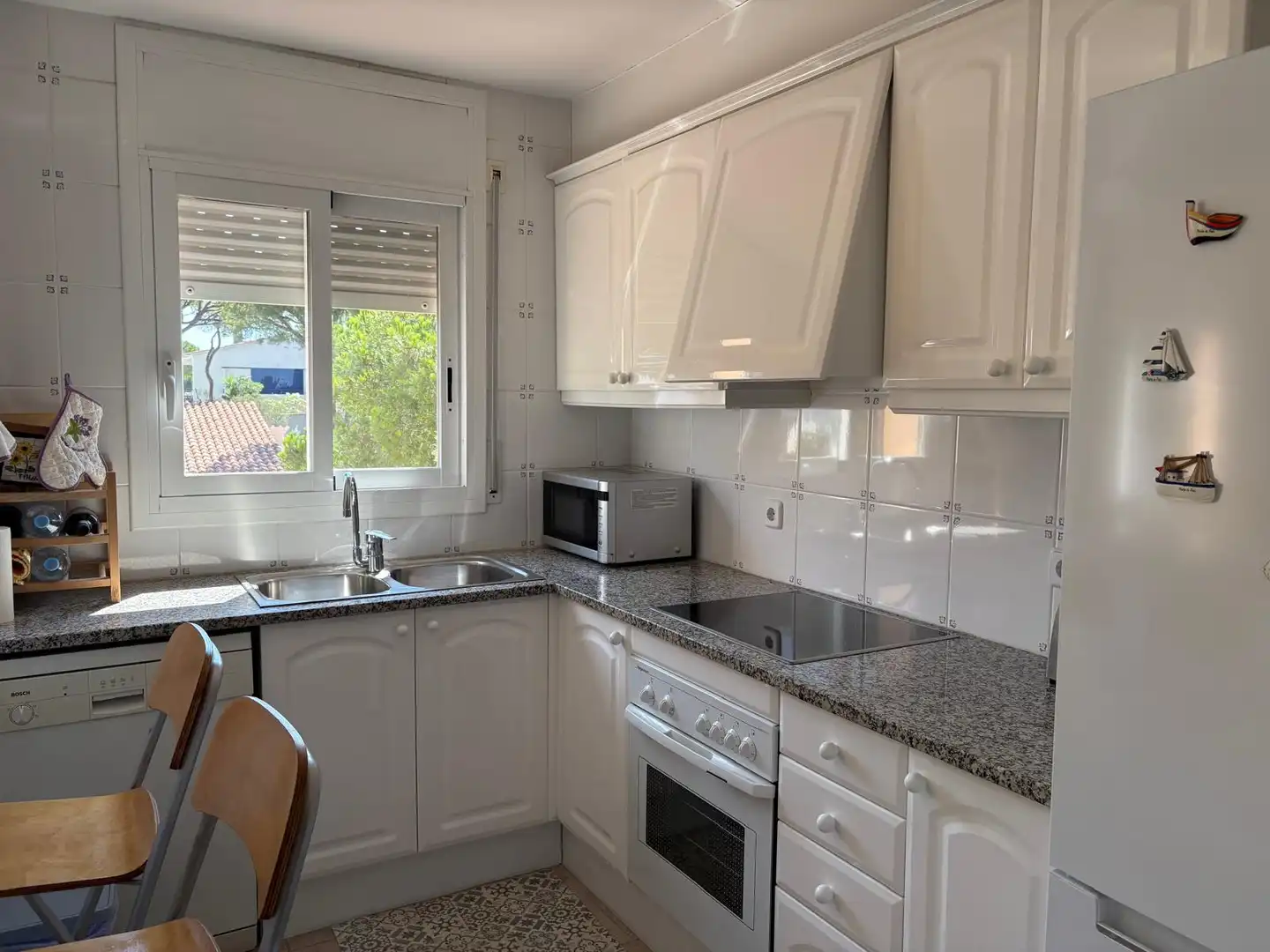 Kitchen of Flat for sale in Pals  with Air Conditioner, Heating and Terrace