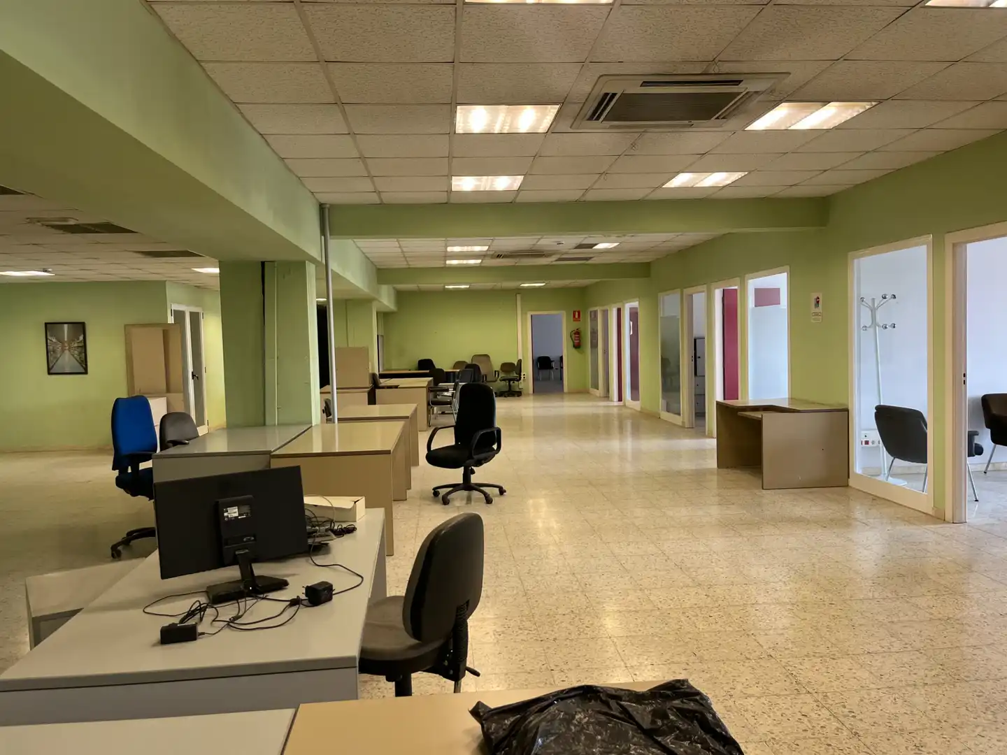Nau industrial de lloguer en Santovenia de la Valdoncina amb Calefacció i Alarma