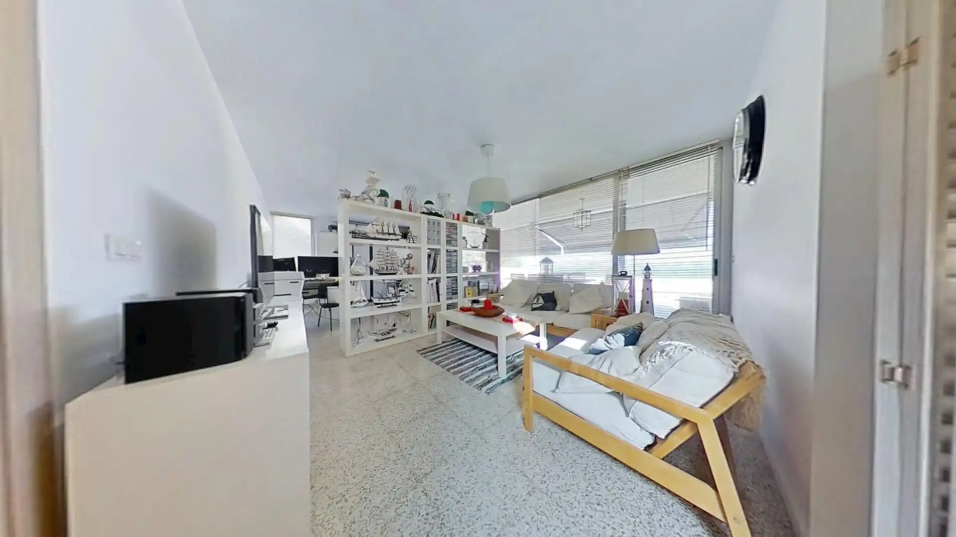 Sala d'estar de Casa o xalet en venda en Alicante / Alacant amb Aire condicionat, Calefacció i Terrassa