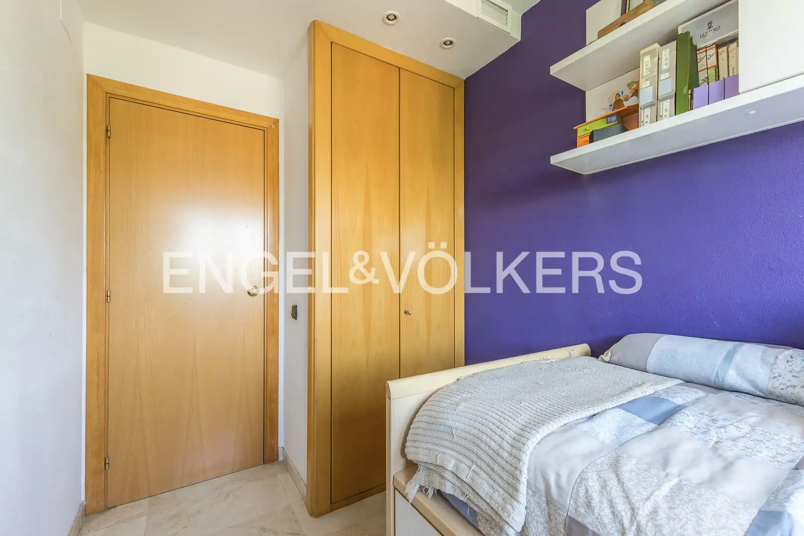 Bedroom of Duplexes for sale in Castelldefels  with Air Conditioner, Heating and Terrace