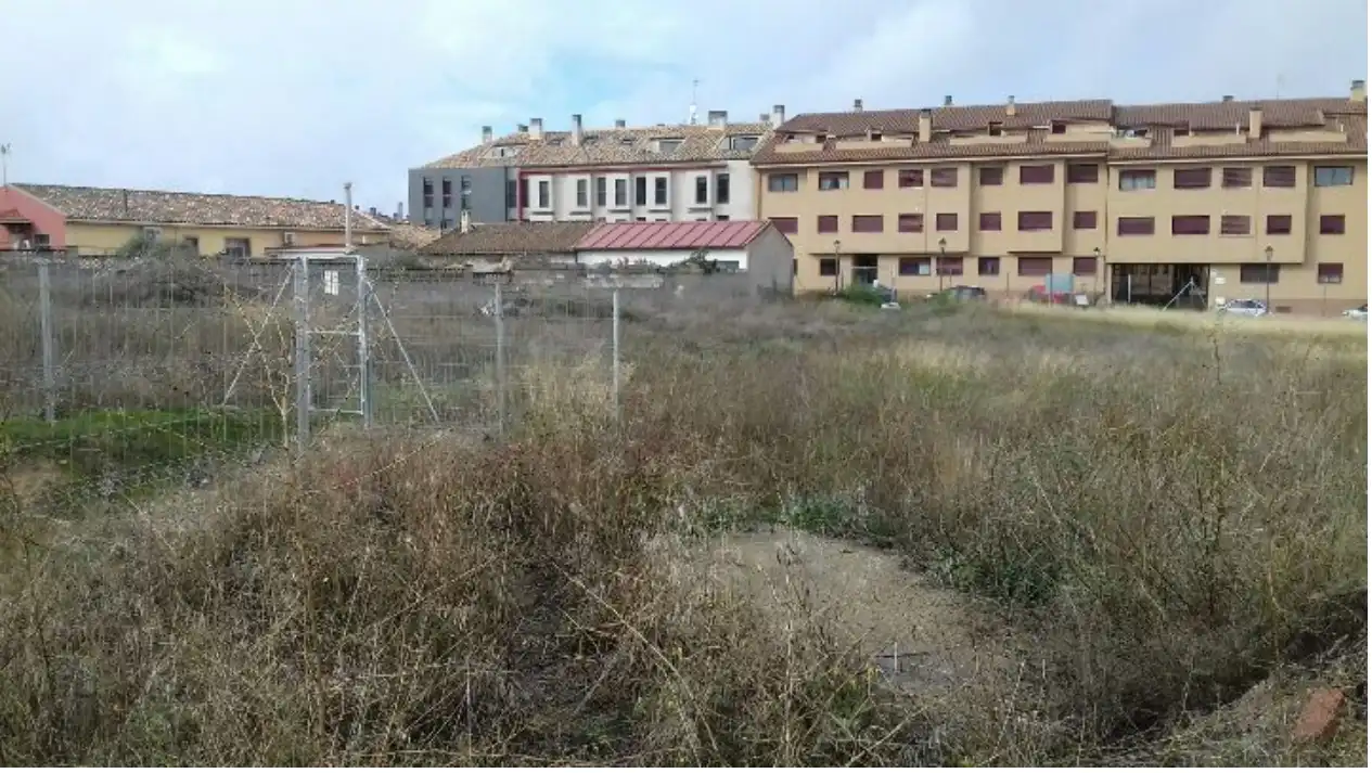 Residential land for sale in Calle Caminito, imagen 2