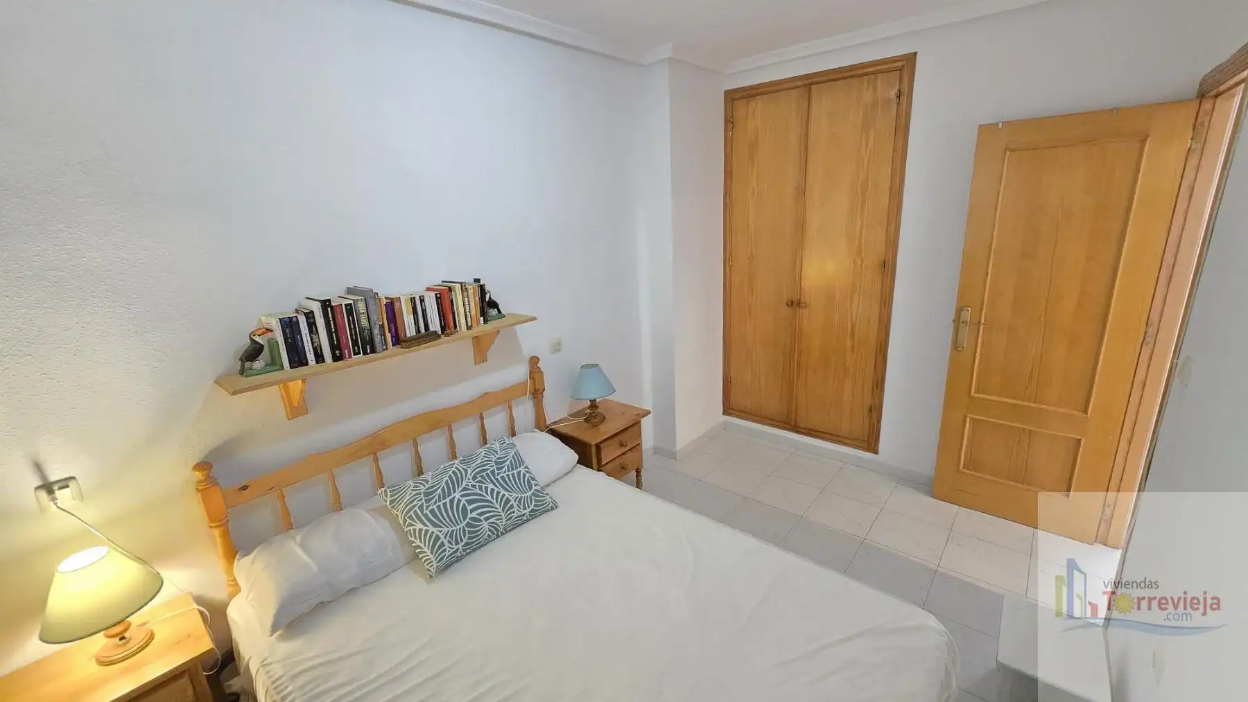 Schlafzimmer von Wohnungen zum Verkauf in Torrevieja mit Klimaanlage, Terrasse und Abstellraum