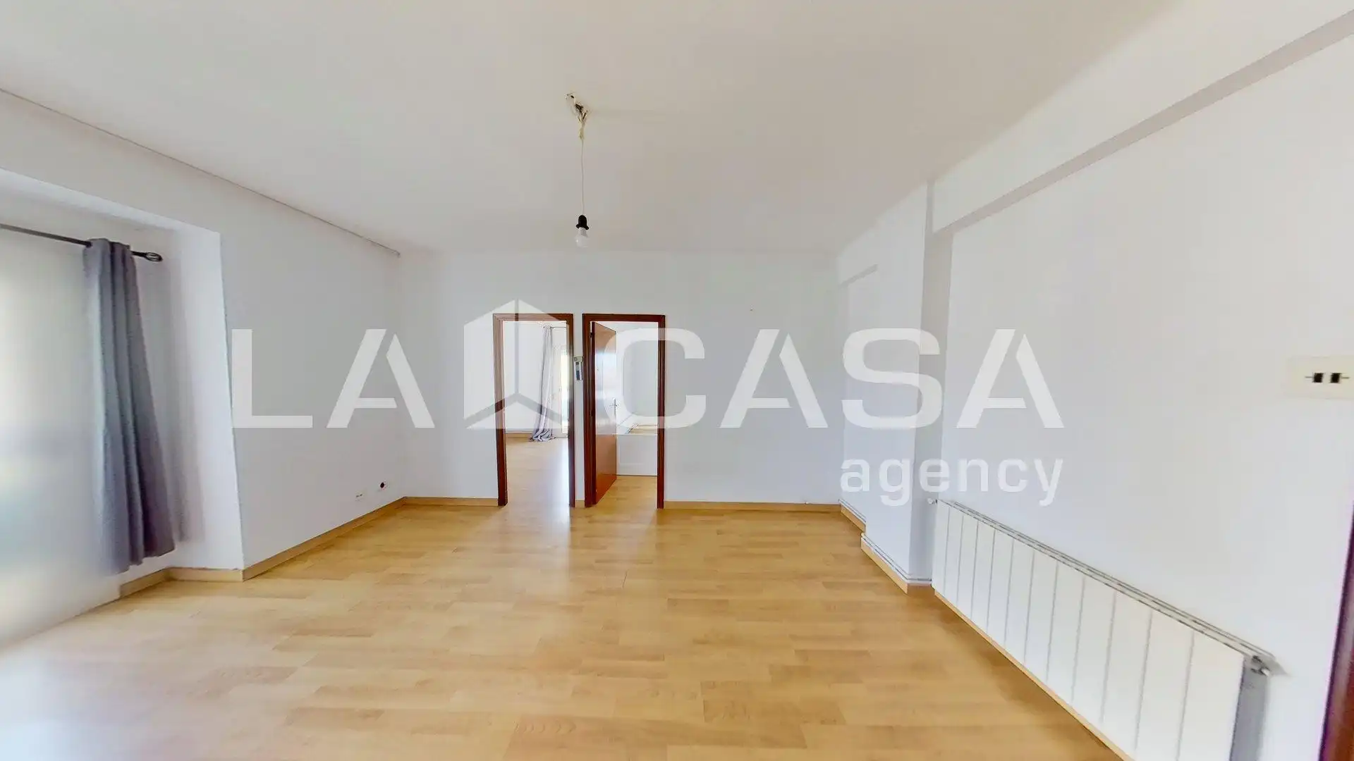 Flat for sale in Barcelona  with Heating and Balcony