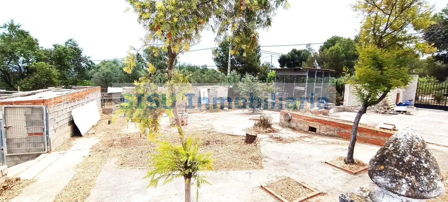 Finca rústica en venda en Pedralba amb Jardí privat, Terrassa i Piscina